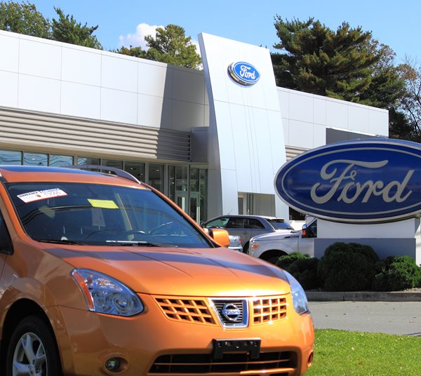 US New Vehicle Dealers Sweeten the Incentives 