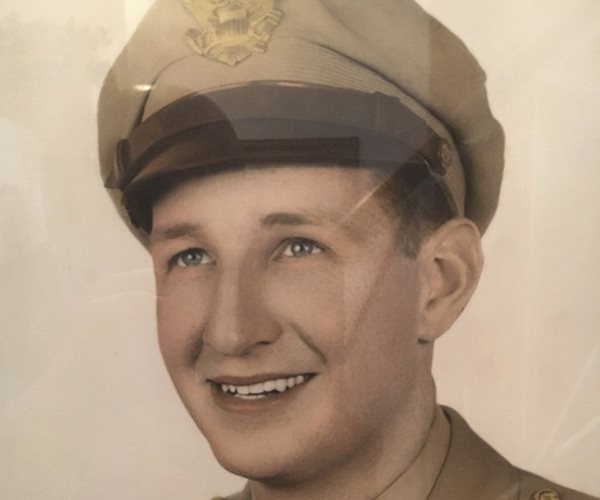 Robert Mains, WWII Pilot, to Be Buried in NY 70 Years Later