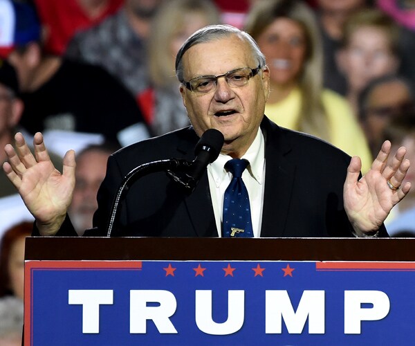 Sheriff Joe Arpaio 15 Points Down for Re-Election, Says Poll