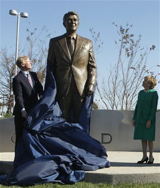 Nancy Reagan: I'm Thrilled With 'Ronnie's Statue'