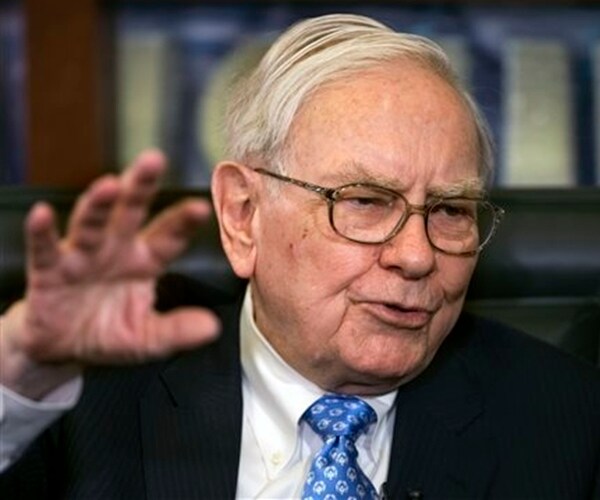 Crypto Pioneer Justin Sun Pays $4.57 Million for Warren Buffett Lunch