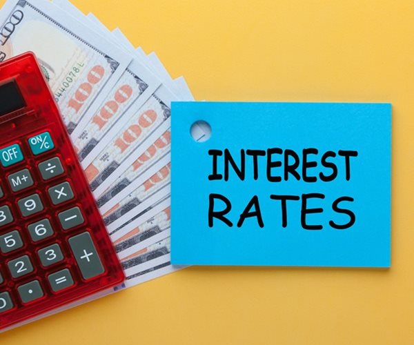 Banks Are Finally Paying Savers Again