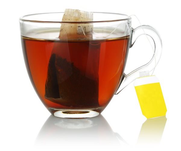 Hot Tea Increases Cancer Risk for Smokers, Drinkers