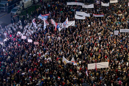Thousands Rally in Serbia to Back Populist Leader Vucic