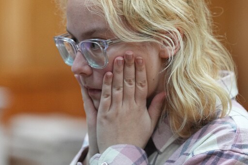 Russian Court Extends Teen Singer's Jail Term for Anti-War Songs