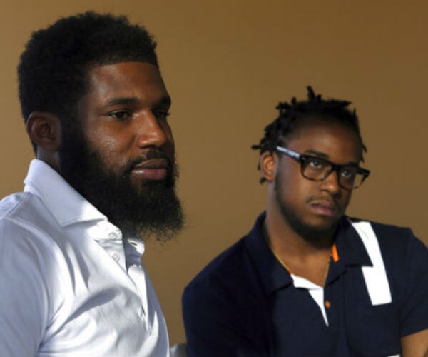 Black Men Arrested at Starbucks Settle for 'Symbolic $1 Each'