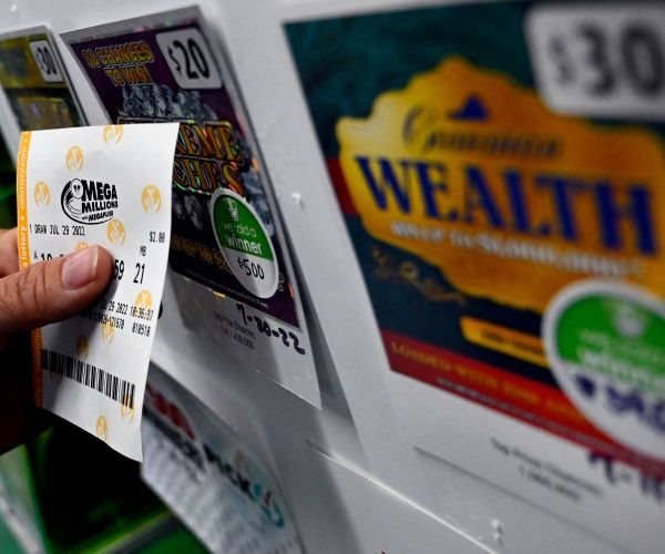 Mega Millions Jackpot up to $640 Million