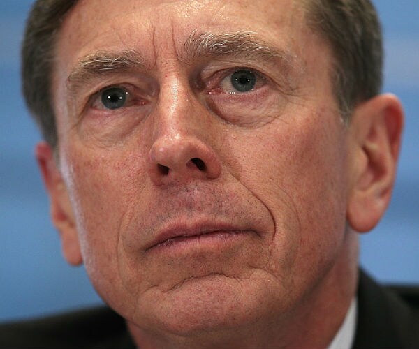 David Petraeus: Engage Russia, But 'With Eyes Wide Open'