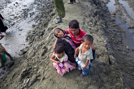 Myanmar Refugee Exodus Tops 500,000 as More Rohingya Flee