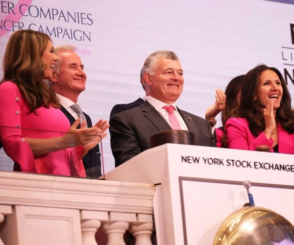 Stocks Drop on Recession, Rate Fears