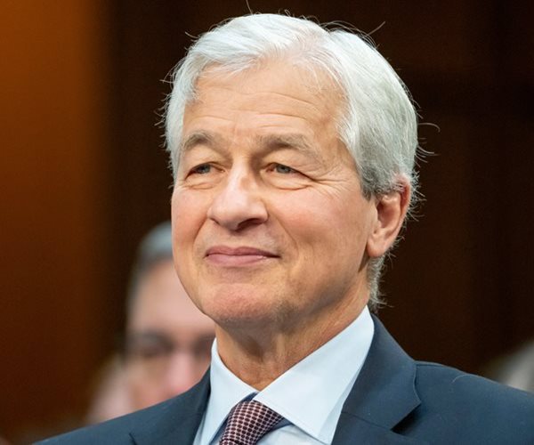JPMorgan Shuffles Execs Ahead of Dimon Succession