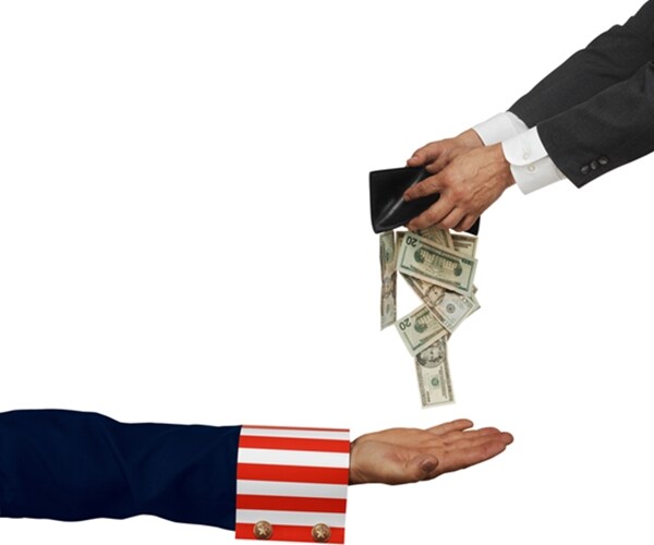 Richest Would Have Lost Half Their Wealth Under Elizabeth Warren's Tax Plan