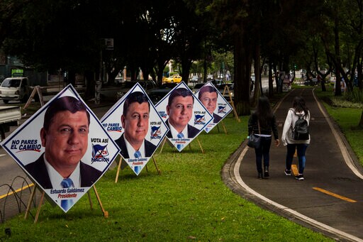Guatemalans to Choose President amid Distrust, Flight to US