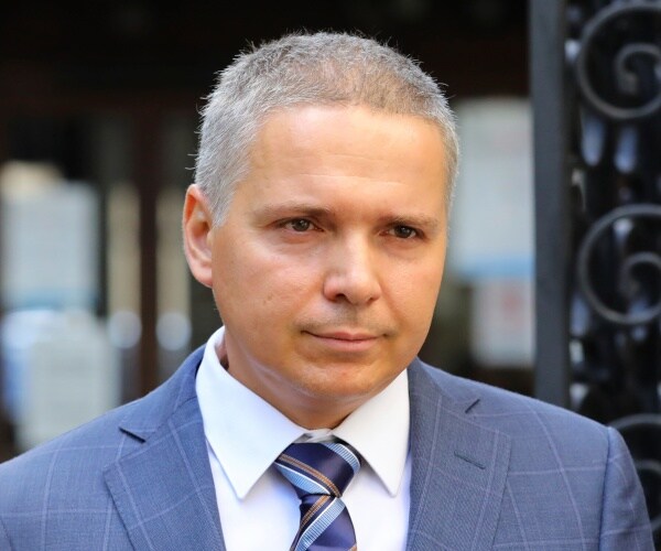 aleksej gubarev leaves courthouse