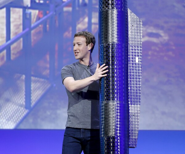 Facebook Project Aquila Ends Effort to Build Internet-Beaming Aircraft