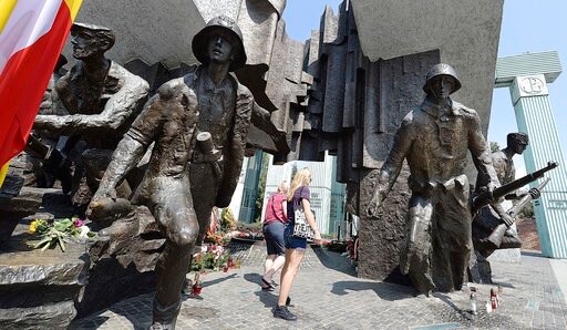 Poland Honors Fighters, Victims of Warsaw's 1944 Revolt