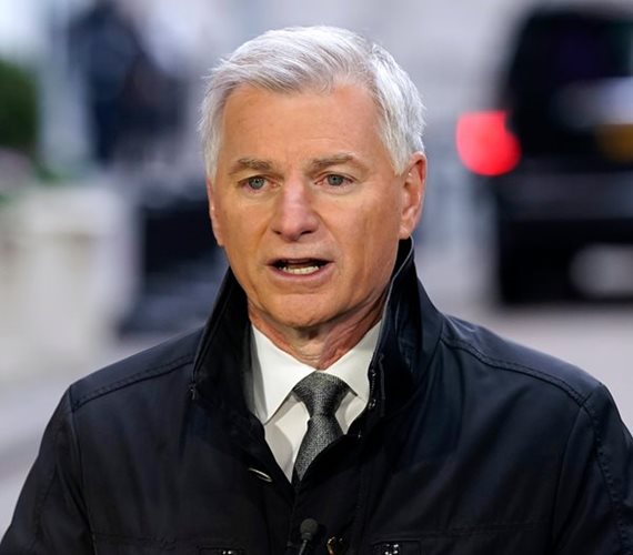 Southwest Air CEO's Comp Doubles Despite Debacle