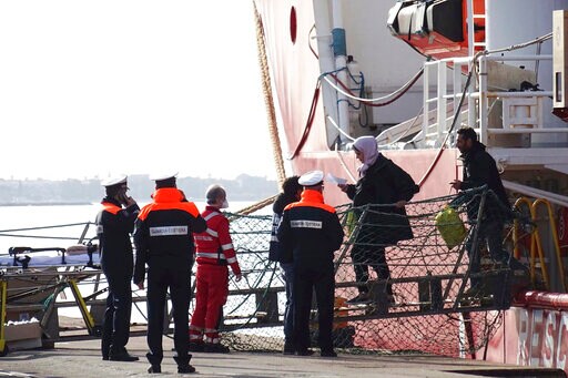 Aid Group MSF Splits with Partner over Migrant Rescues