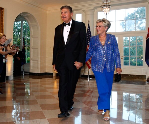 China Targets US, Canada Individuals as Xinjiang Spat Deepens