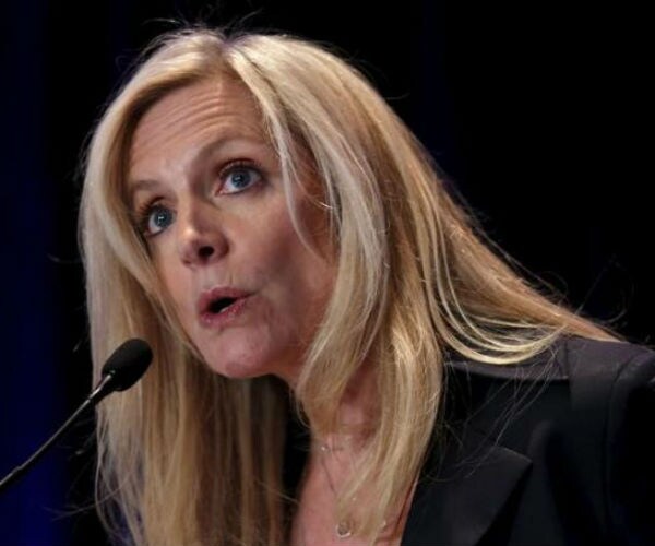 Fed's Brainard Backs Balance-Sheet Runoff 'Soon,' Wary on Rates