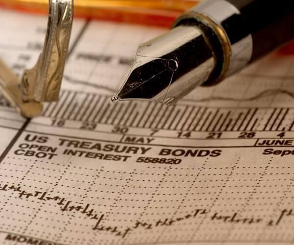 interest-rate-sensitive, short-term Treasury bond yields