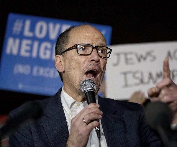 Tom Perez on McConnell 'Ransom Note': We Can Do DACA and CHIP