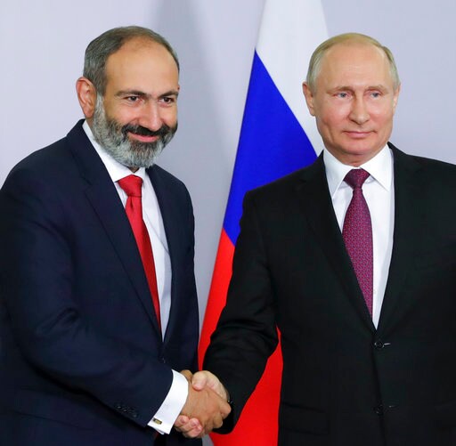 Armenia's New PM Meets with Russia's Putin for the 1st Time