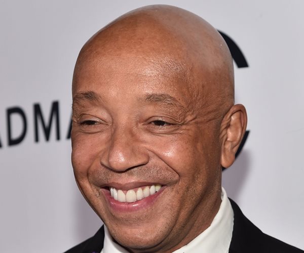 Hip-Hop Mogul Russell Simmons Backs Hillary