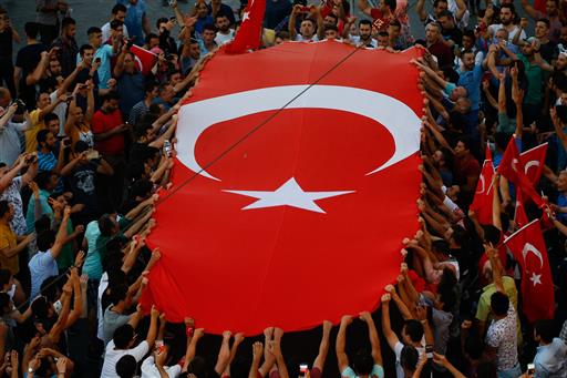 Turks Rally to Defend Democracy, Govt Seeks Coup Suspects