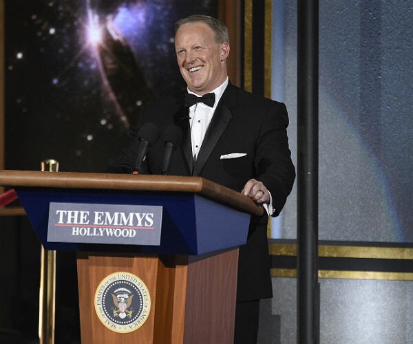 Conway: Emmy Awards 'Politicized;' Spicer 'a Man of Good Humor'