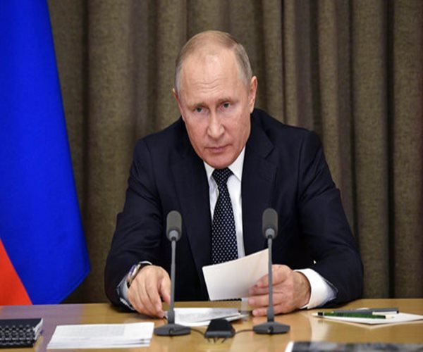 President Putin's Electoral Rating Drops Below 60 Percent