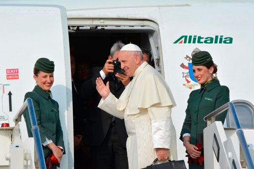 Pope Arrives in Geneva to Visit World Council of Churches