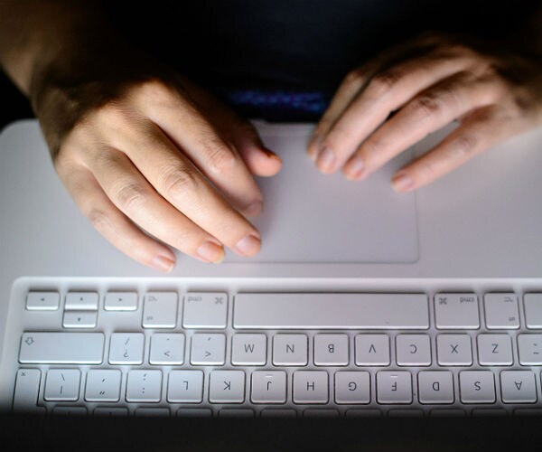 'Big Hunt' for Russian Hackers, But No Obvious Election Link