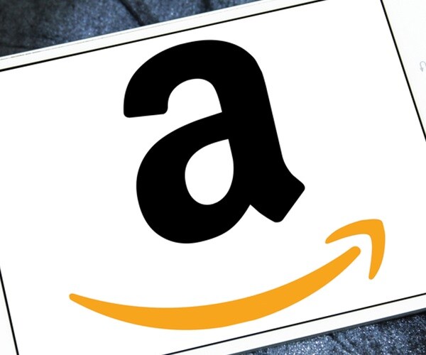 Amazon Asks Workers Sheltering at Home to Return or Seek Leave