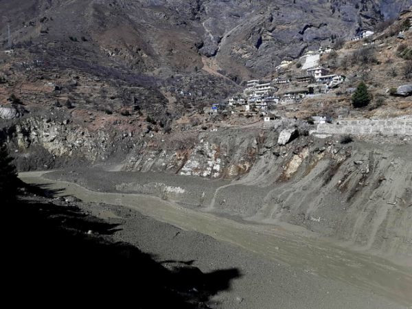 140 Are Missing after Glacier Breaks in India's Himalayas