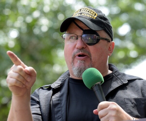 Judge Contemplates Releasing Oath Keepers' Stewart Rhodes on Bail