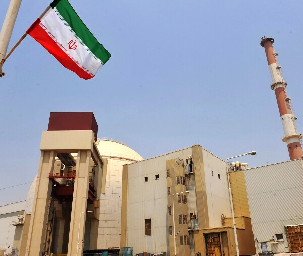 US Grants Sanctions Relief to Iran as Nuke Talks in Balance