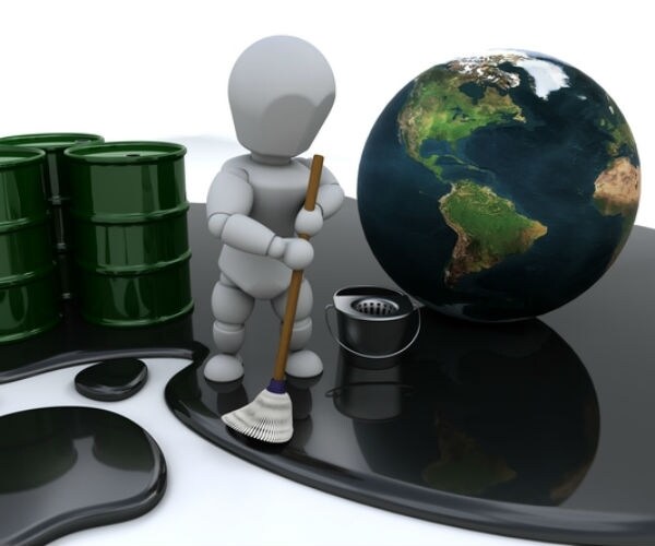 2 Choke Points That Threaten Oil Trade Between Persian Gulf and East Asia