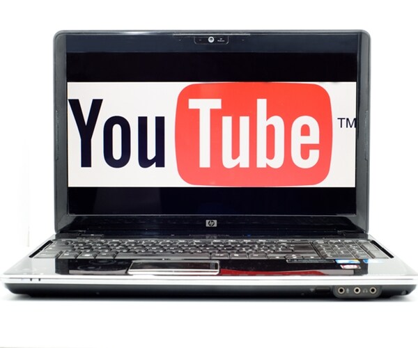 youtube logo on hp laptop


