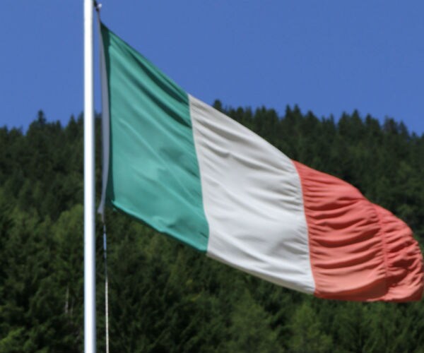 2 Rich Italian Regions Vote for More Autonomy