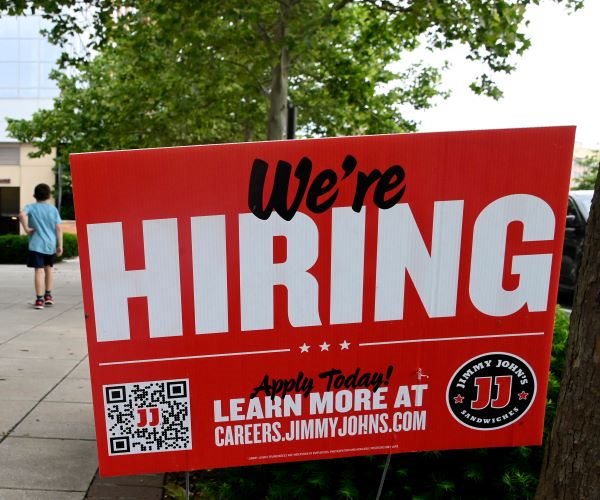 Weekly Jobless Claims Edge Lower