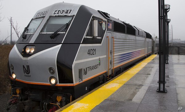 Christie Considers Change at Top of NJ Transit System