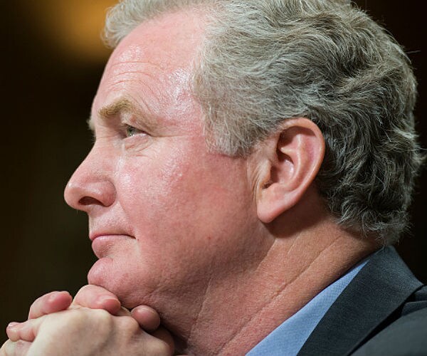 Van Hollen: Wealthiest Americans 'Will Do Just Great' Under Repeal Bill