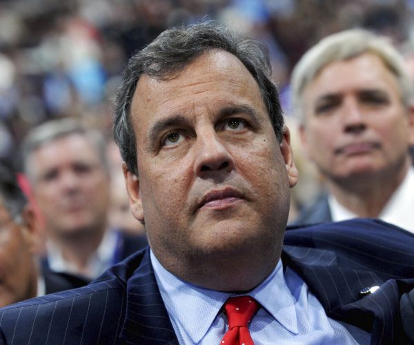 Christie's COVID-19 Hospital Stay Extends Into Second Week