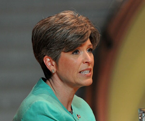 Sen. Joni Ernst Wants Trump to Skip Mar-a-Lago Trips