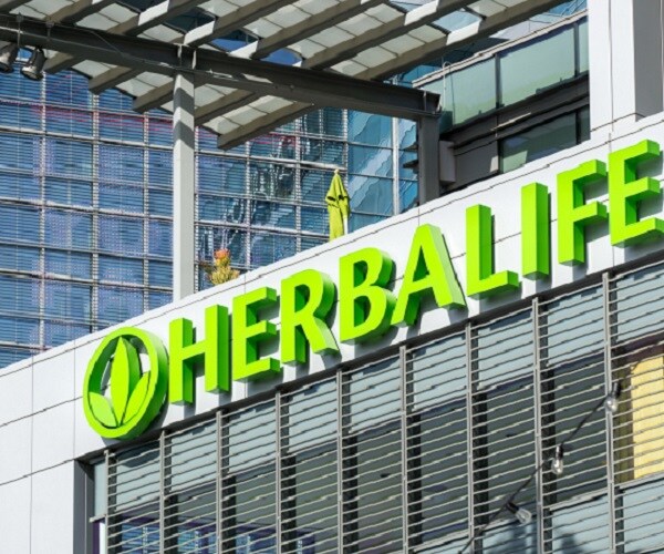 Herbalife Distributors Lawsuit Claims Events Were a Sham