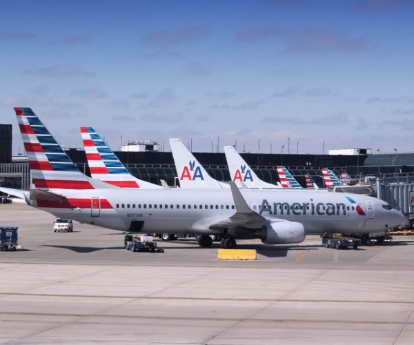 American Airlines Pilot Mix-Up Costing $10 Million: Analyst