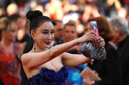 On Opening Night, Some Break Cannes' Selfie Ban