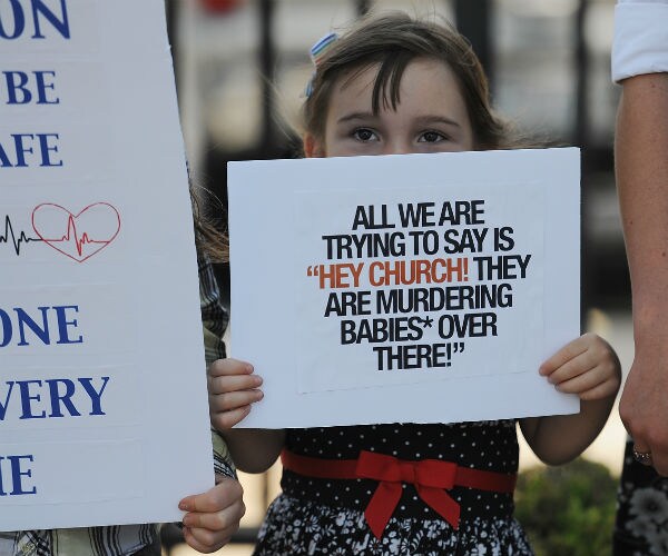 Judge to Rule Tuesday on Missouri Abortion Law