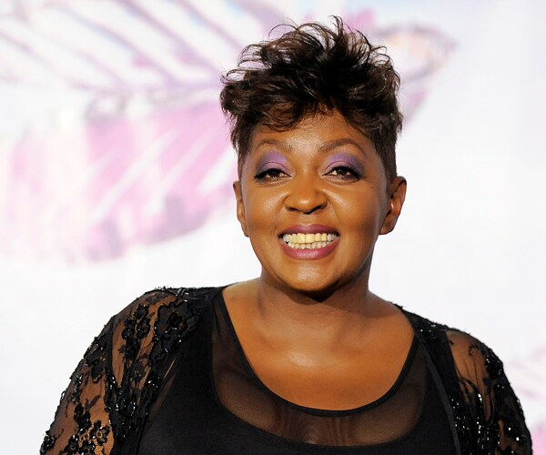 Anita Baker Retiring? Tweets Raise Questions About Singer's Career